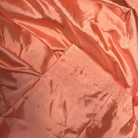 Indian wear (green and gold) - Picture 6 of 6